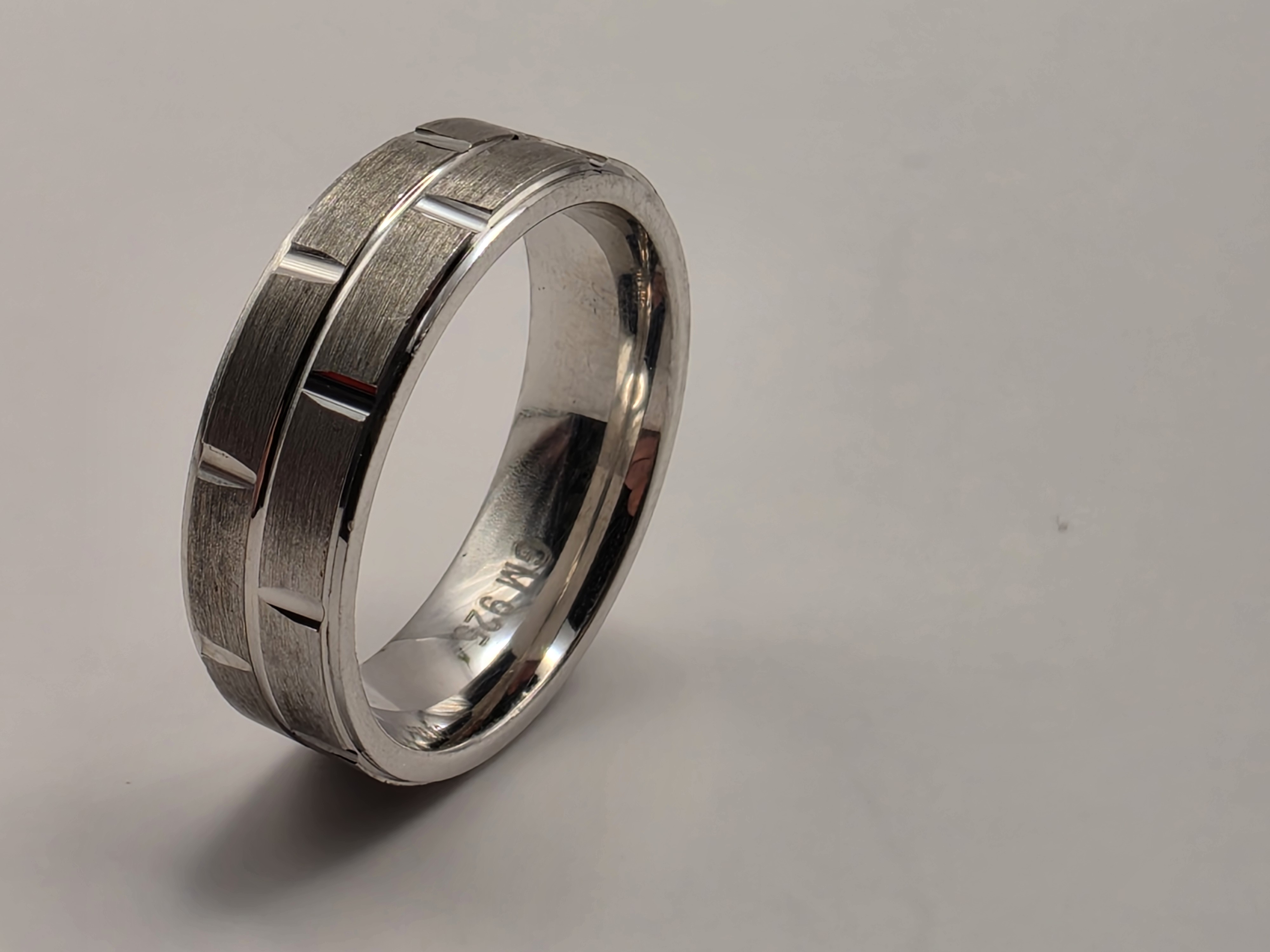 925 Sterling Silver Band Ring