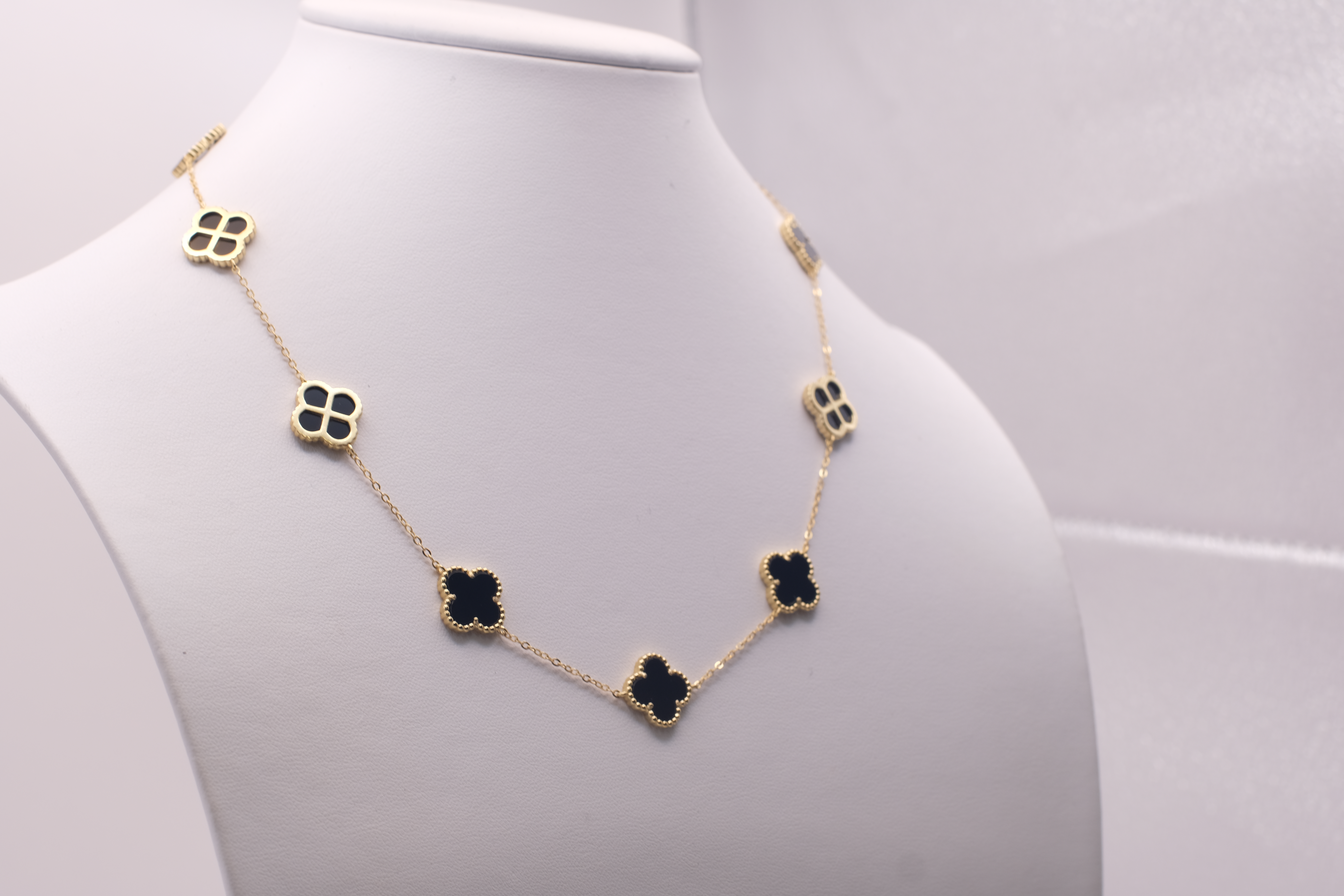 925 Sterling Silver Clover Necklace